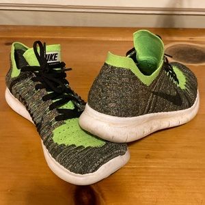Nike Free RN Flyknit